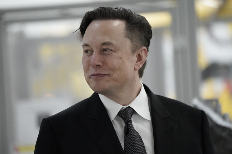 Ty phu Elon Musk hua hen tiet lo gi ve nguoi ngoai hanh tinh?-Hinh-7