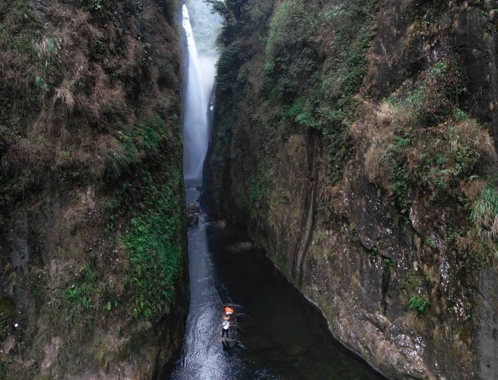 Di Lao Cai nho trai nghiem ngam tuyet canh thac Rong o Trung Leng Ho-Hinh-2