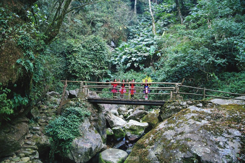 Canh sac o ban nguoi Mong khien du khach thuong nho khon nguoi-Hinh-14