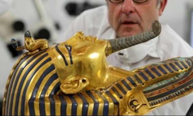 Nóng hổi bằng chứng giải mã cái chết của pharaoh Ai Cập Tutankhamun - Hình 6 Nong hoi bang chung giai ma cai chet cua pharaoh Ai Cap Tutankhamun-Hinh-6