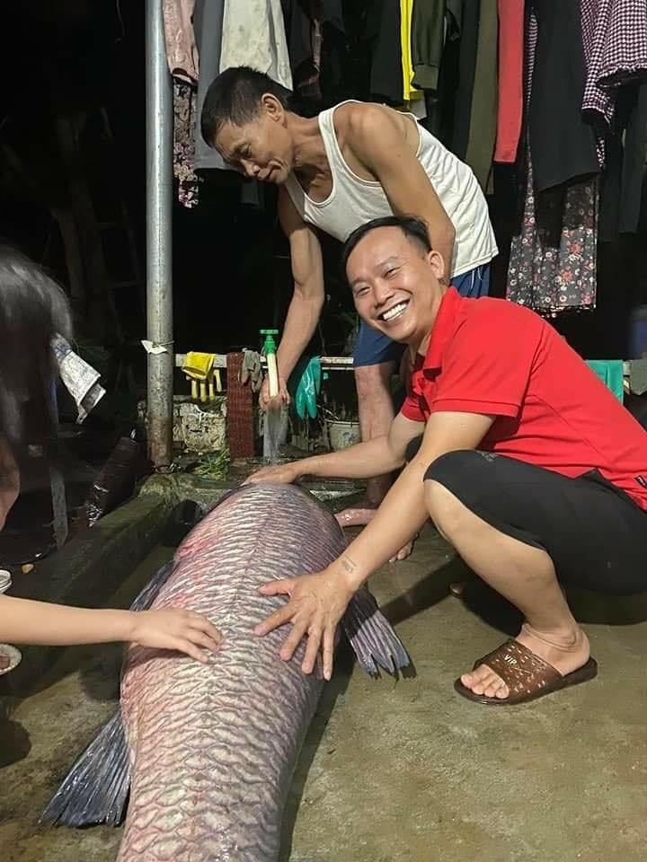 Ca me 50 kg va loat quai ngu khung sa luoi ngu dan Viet-Hinh-5