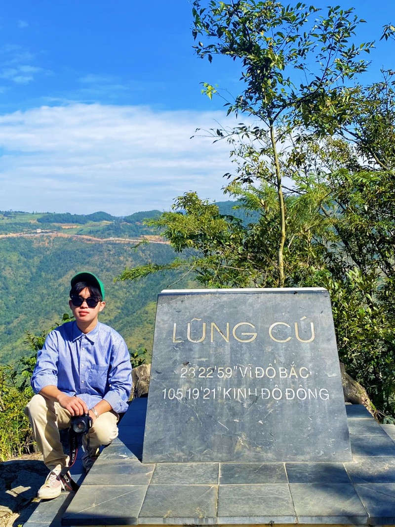 Chuyen phuot Ha Giang tu tuc 4 ngay 4 dem bang xe may-Hinh-2