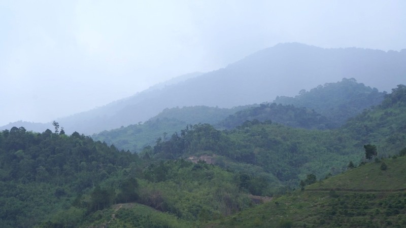 Kham pha dinh nui thieng Brah Yang o cao nguyen Di Linh-Hinh-4