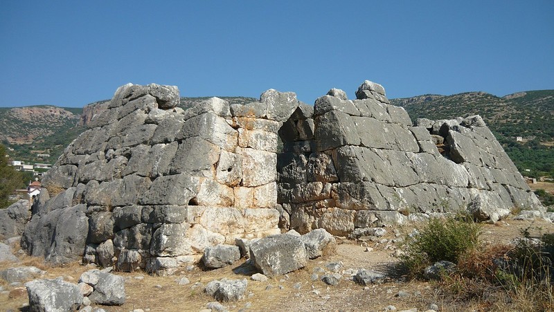 View - 	Bí ẩn kim tự tháp cổ xưa nhất thế giới ở Hy Lạp