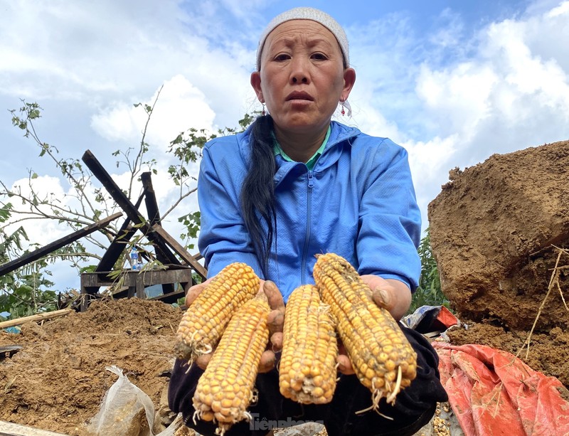 Nan nhan vu sat lo o Cao Bang: 'Chau mat, nha sap...'-Hinh-11