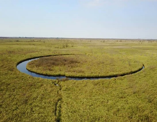 Giai ma chan dong ve hon dao 'con mat' giua dam lay o Argentina-Hinh-5