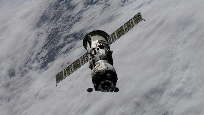 Su that 'mui la' ro ri tu tau vu tru Nga tai ISS-Hinh-7