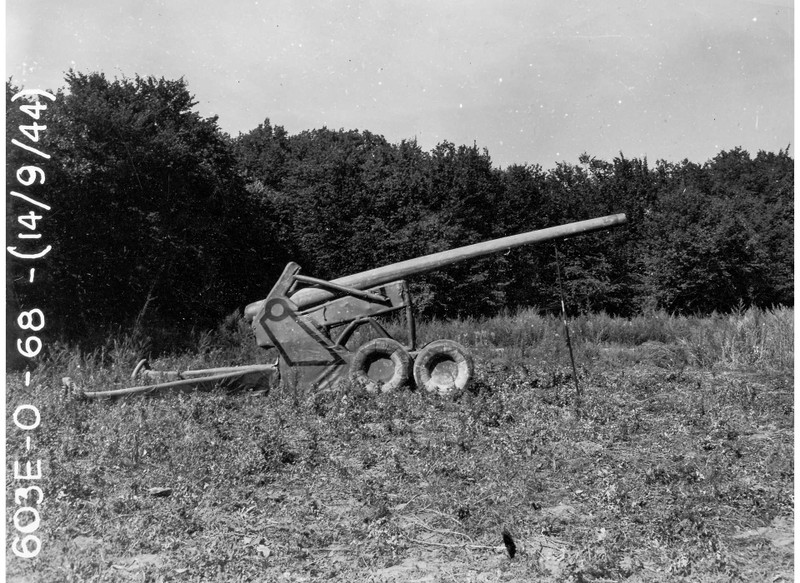 Bí mật 'đội quân ma' giúp quân Đồng minh lừa Hitler vố đau - Hình 5 Bi mat 'doi quan ma' giup quan Dong minh lua Hitler vo dau-Hinh-5