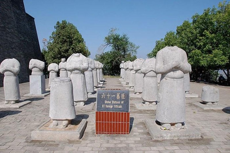 Lăng mộ nào khiến kẻ trộm khiếp vía, không thể 'cuỗm' kho báu khủng? - Hình 9 Lang mo nao khien ke trom khiep via, khong the 'cuom' kho bau khung?-Hinh-9