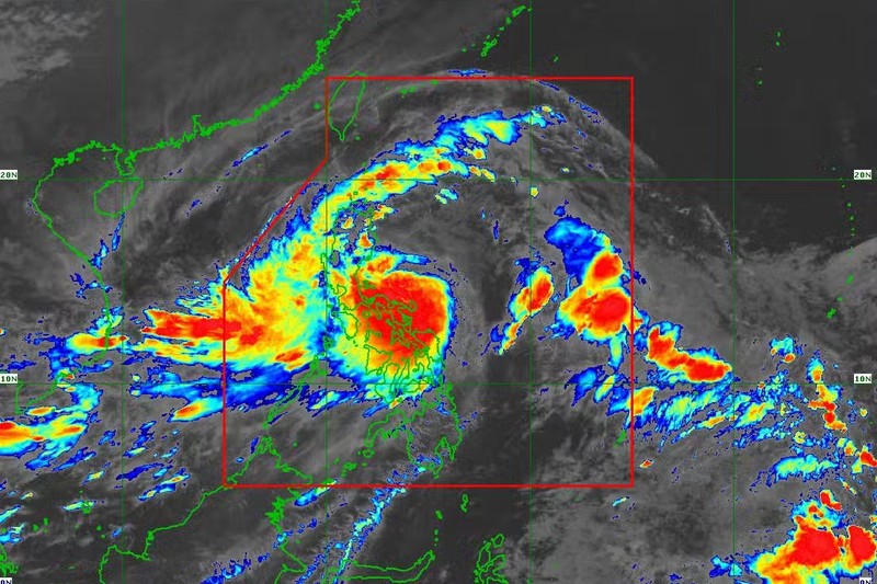 Bao Tra Mi tan cong Philippines, hon 90 khu vuc bi ngap lut