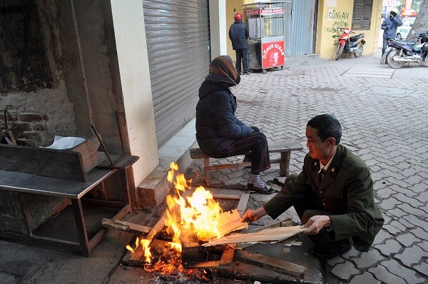 Du bao thoi tiet ngay 9/12: Bac Bo ret buot, Trung Bo giam mua