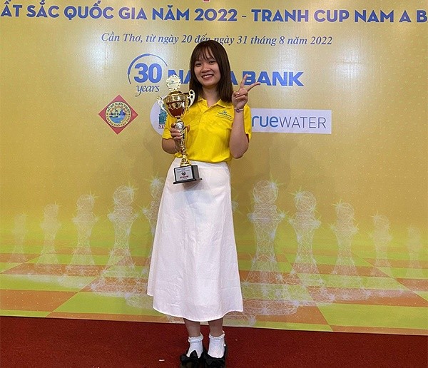 Tuyen co “oc” Viet Nam co dan nguoi dep ra quan san HCV SEA Games 32-Hinh-3