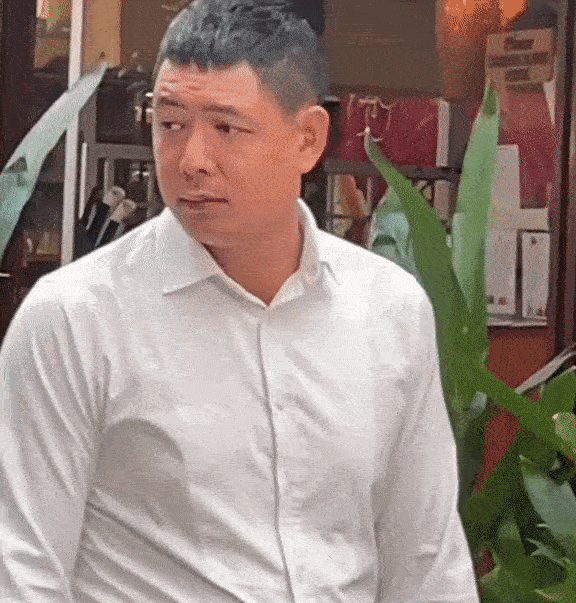 Binh Minh tut doc, vo doanh nhan sau 15 nam ket hon-Hinh-3