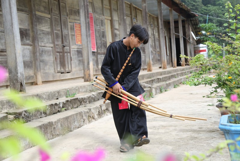 Xem gia lang, nghe nhan day tre nho thoi khen, det vai-Hinh-8