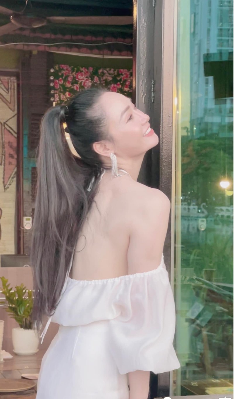 Loat anh goi cam hiem thay cua dien vien Quach Thu Phuong tuoi U50-Hinh-13