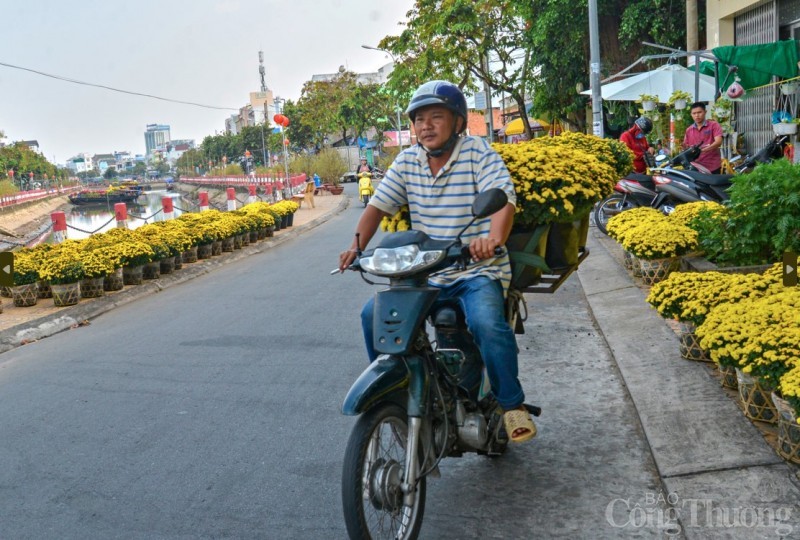 Can Tho ngap tran sac hoa ngayTet-Hinh-10