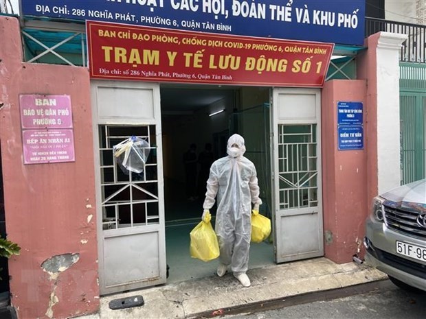 TP HCM de xuat tam ngung hoat dong cac tram y te luu dong