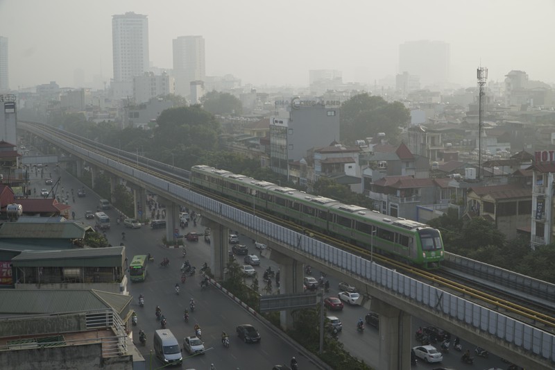 Nguoi Ha Noi sap duoc di duong sat tren cao, con duoc tro gia ve-Hinh-6