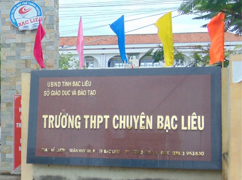 10 tinh, thanh mien hoc phi cho hoc sinh nam hoc moi 2021-2022-Hinh-9