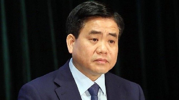 Nhung “kim bai” nao giup ong Nguyen Duc Chung giam nhe toi?