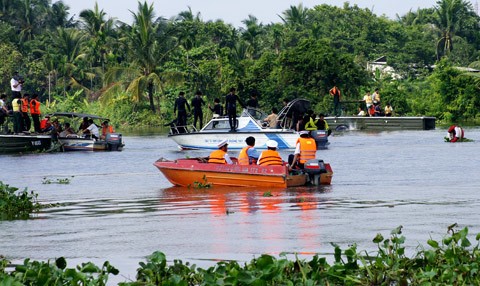 Am anh nhung vu chim tau du lich tham khoc o Viet Nam-Hinh-8