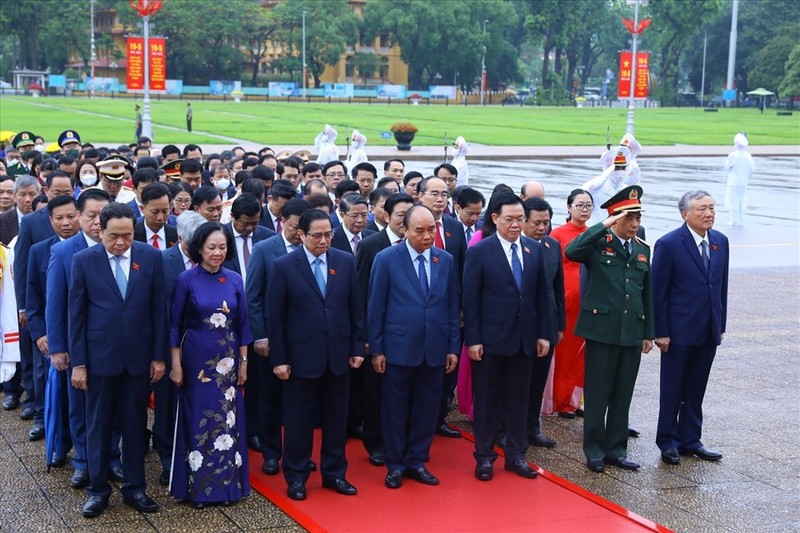 Lanh dao Dang, Nha nuoc va DBQH vao Lang vieng Chu tich Ho Chi Minh-Hinh-7