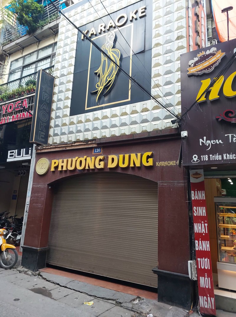 Ha Noi: Nguy co chay no tu loat quan karaoke o pho Trieu Khuc-Hinh-3