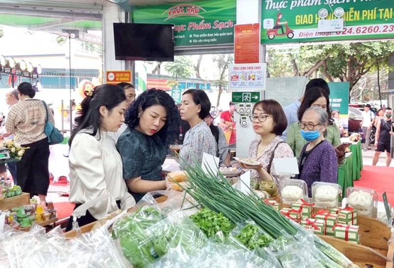 Cho don Festival san pham nong nghiep va lang nghe Ha Noi lan thu hai