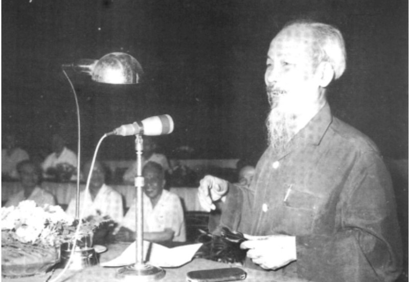 Quá trình vận động thành lập và Đại hội lần thứ nhất của Liên hiệp Hội Việt Nam Qua trinh van dong thanh lap va Dai hoi lan thu nhat cua Lien hiep Hoi Viet Nam