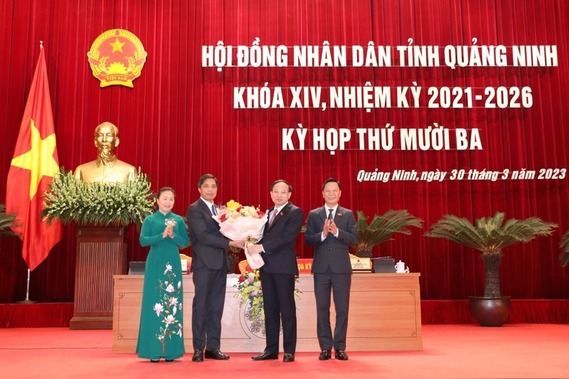 Quang Ninh co them Pho chu tich UBND tinh