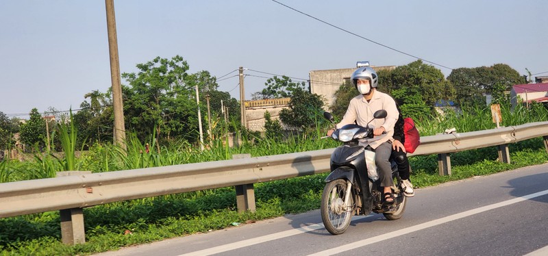 Chua het nghi le, nguoi dan linh kinh do dac som keo ve Ha Noi-Hinh-3