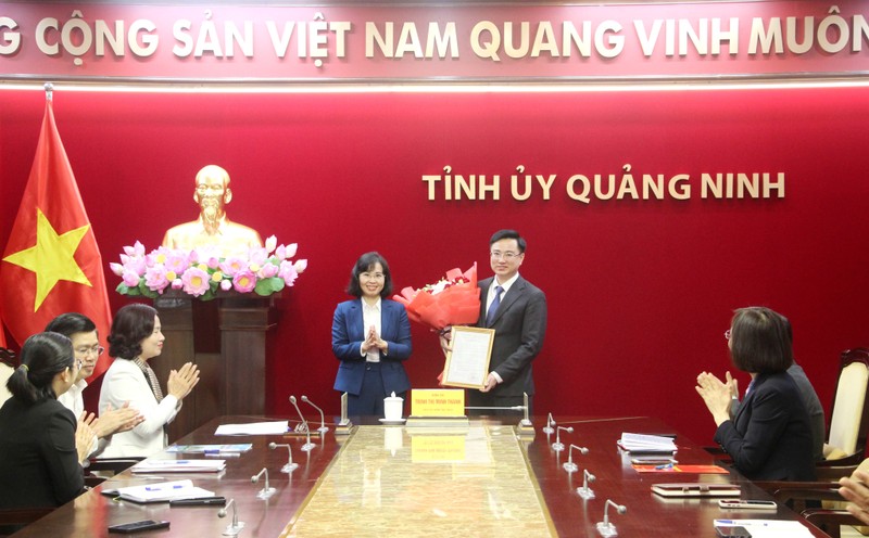 Quang Ninh cong bo quyet dinh bo nhiem can bo, lanh dao