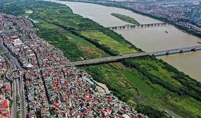 Tien do mo rong Ha Noi ra hai bo song Hong the nao?