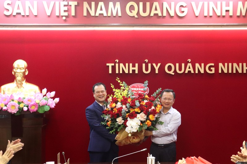 Bau bo sung Uy vien Ban Thuong vu Tinh uy Quang Ninh