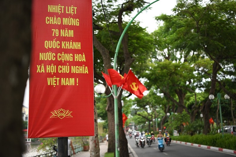 Ha Noi ruc ro co hoa chao mung Quoc khanh 2/9-Hinh-3