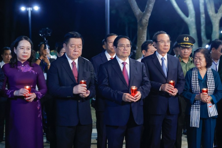 Thủ tướng Phạm Minh Chính: Lịch sử hào hùng của Côn Đảo truyền cảm hứng để phát triển Thu tuong Pham Minh Chinh: Lich su hao hung cua Con Dao truyen cam hung de phat trien