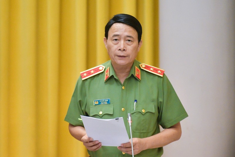 Chan dung 15 thanh vien Uy ban du thao sua doi Hien phap-Hinh-14