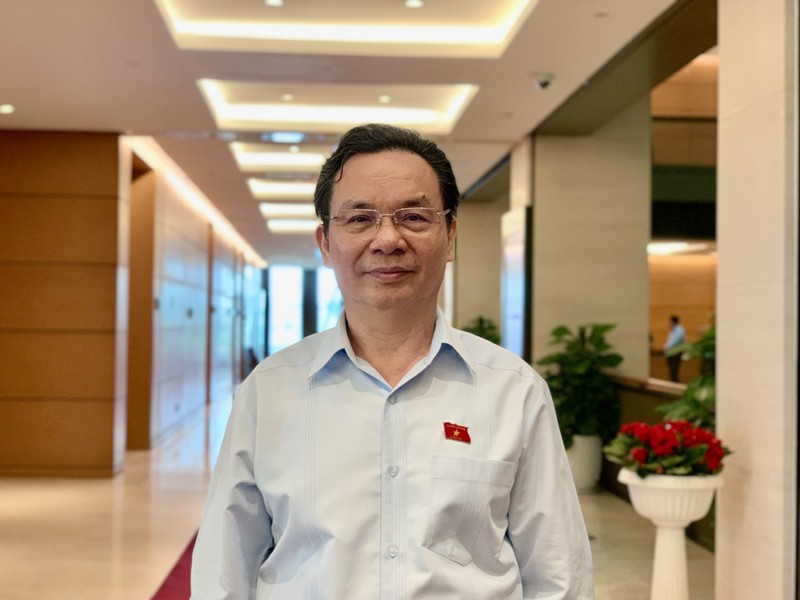 “Cởi trói” cho doanh nhân khi dính sai phạm hình sự “Coi troi” cho doanh nhan khi dinh sai pham hinh su