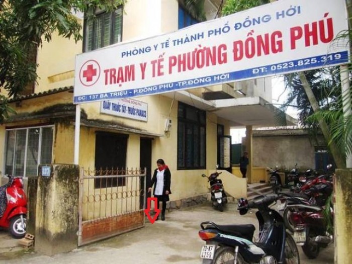 ​Phat hien be so sinh bi bo roi ben le duong