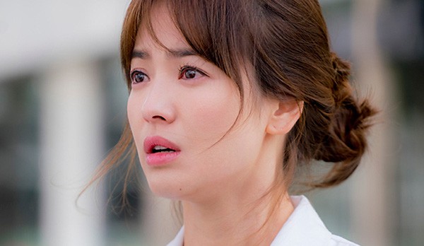 Bi quyet giup Song Hye Kyo luon rang ro nhu gai doi muoi-Hinh-9