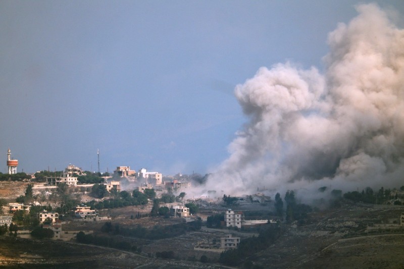 Hezbollah bat ngo ban rocket giua lenh ngung ban