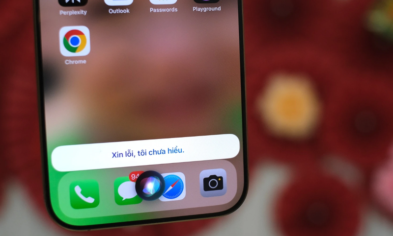 Siri tren iPhone da co Tieng Viet, vi sao van bi che 