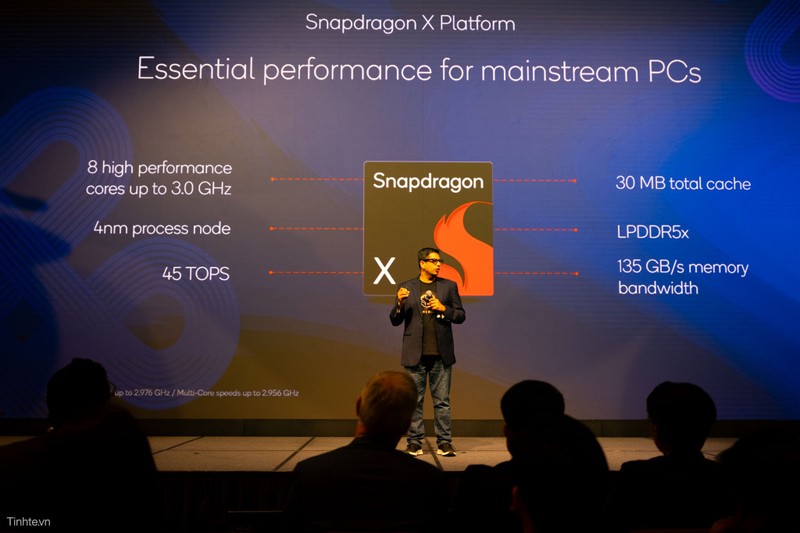 Snapdragon X chinh thuc ra mat Windows ARM pin cuc trau, gia sieu mem