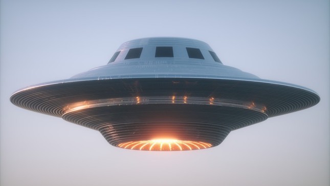 Tuyên bố sốc: "UFO có thật, Mỹ 'giấu nhẹm' 10 phương tiện ngoài hành tinh"? - Hình 3 Tuyen bo soc: