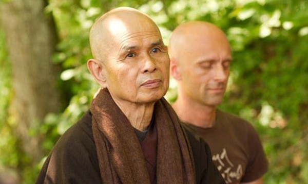 Thien su Thich Nhat Hanh: Dung de “Gian” thieu dot ban than-Hinh-4