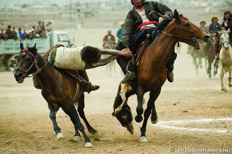 Lat gio bi mat la lung an giau ben trong dat nuoc Afghanistan-Hinh-6