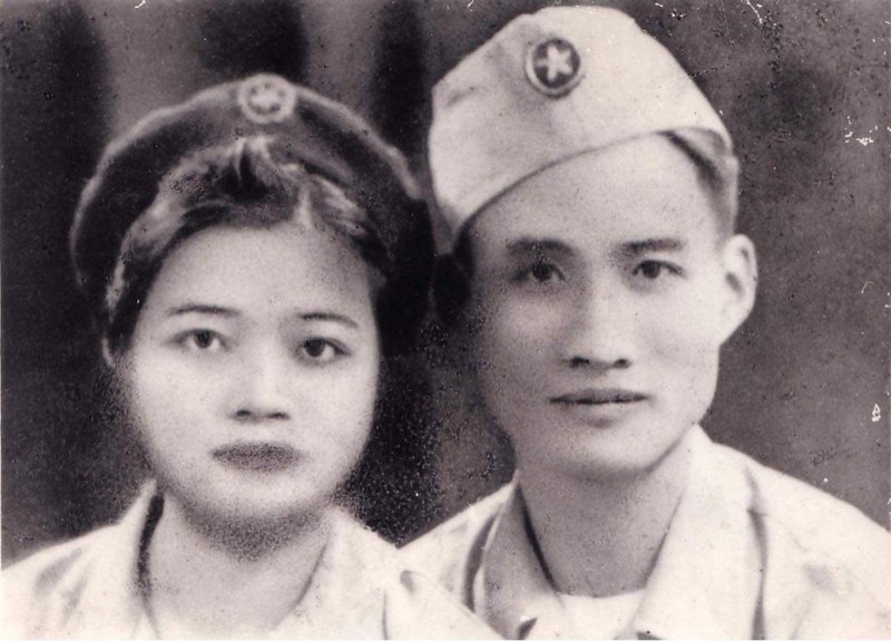 Chan dung nu giai phong quan keo co To quoc ngay Doc lap 2/9/1945-Hinh-2