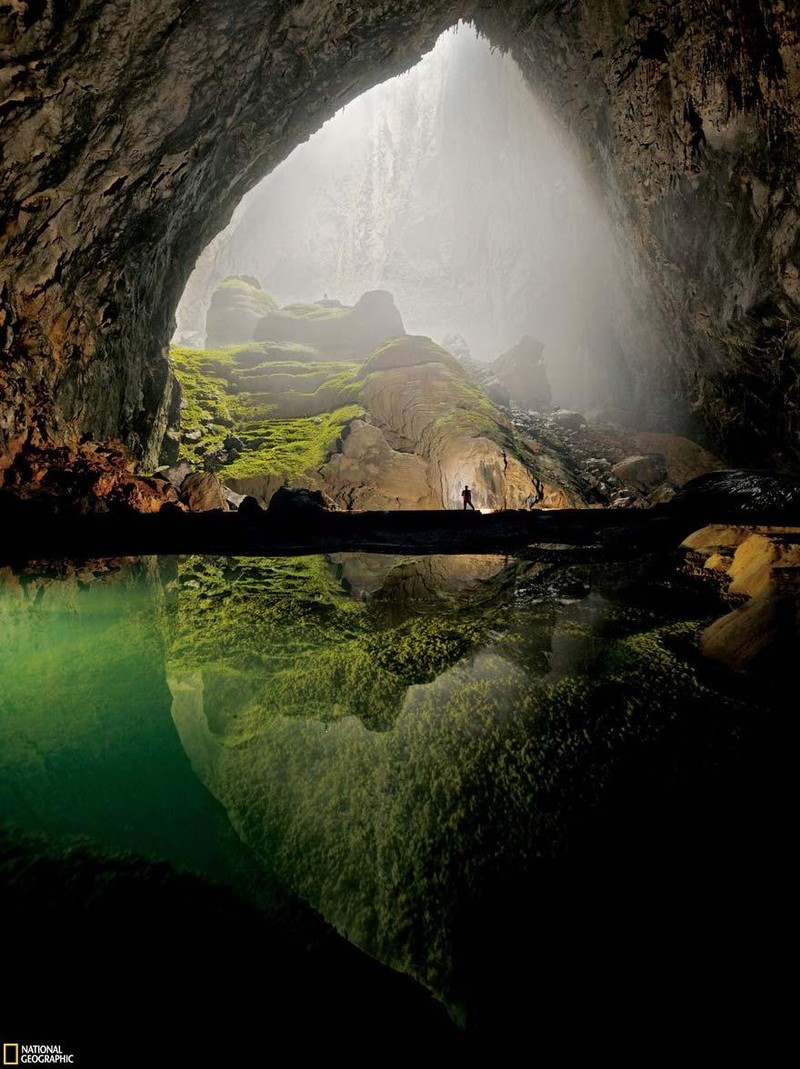 Hang dong lon nhat the gioi la hang Son Doong Viet Nam