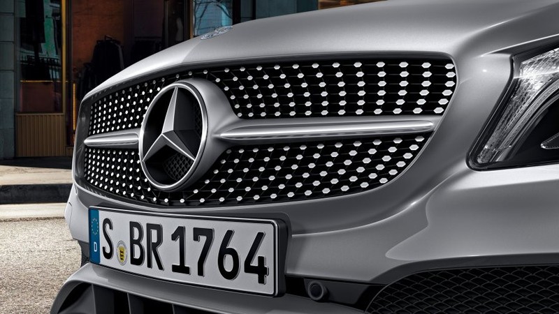 Mercedes-Benz A-Class Sedan 2019 gia tu 32.500 USD tai My-Hinh-9
