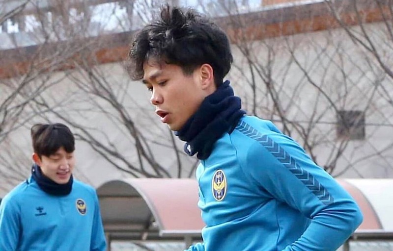 Cong Phuong tiep tuc ghi dau an trong mau ao Incheon United